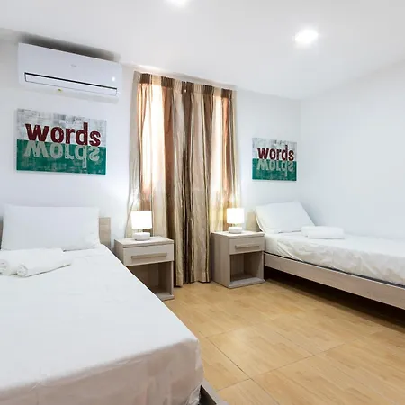 Apartment A Large House In With Bbq & Terrace By 360 Estates *